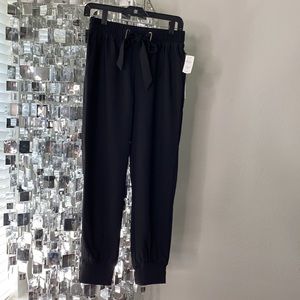 NWT Black Laundry by Shelli Segal Joggers (xs)
